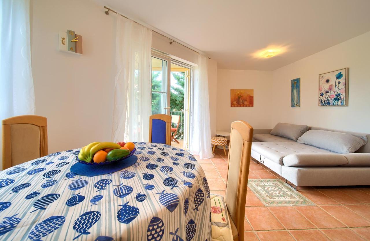 Apartment Camellia Vantacici Dış mekan fotoğraf